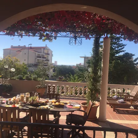 Bougenvilia Tomas Апарт-отель 3*