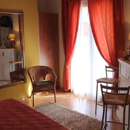 Bougenvilia Tomas Апарт-отель 3*