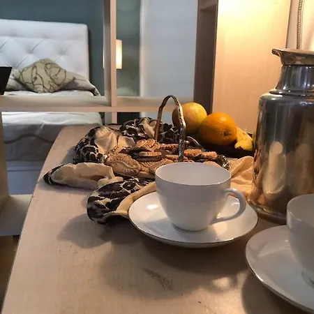 Апарт-отель Bougenvilia Tomas Тучепи