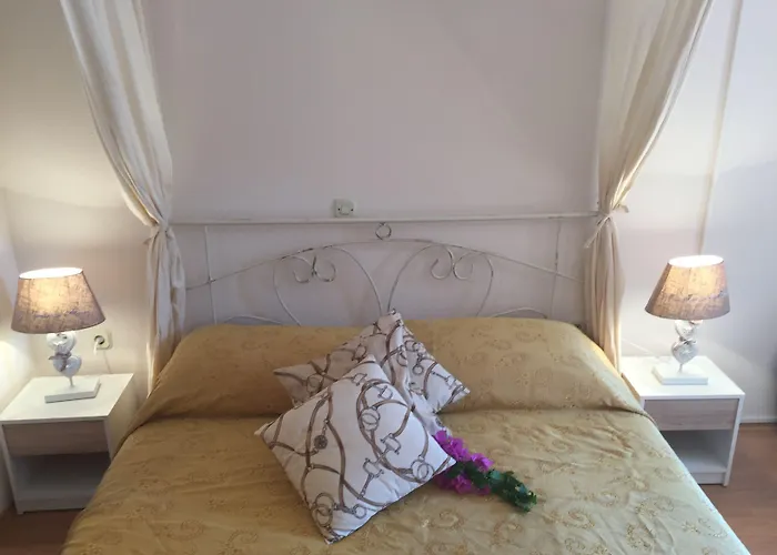 Aparthotel Bougenvilia Tomas 3*