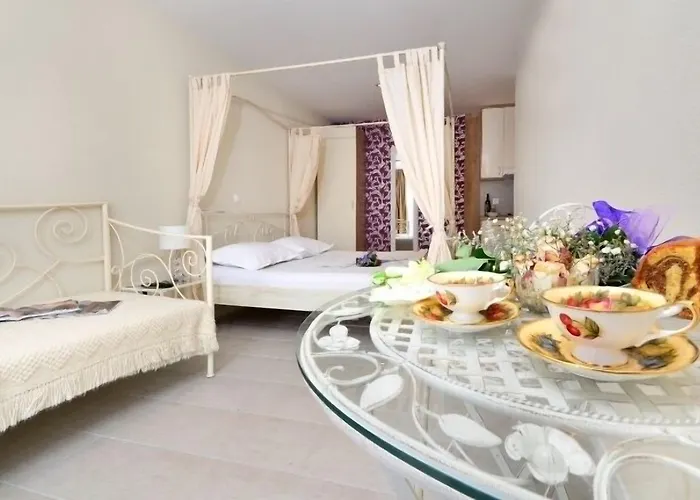 Aparthotel Bougenvilia Tomas 3*