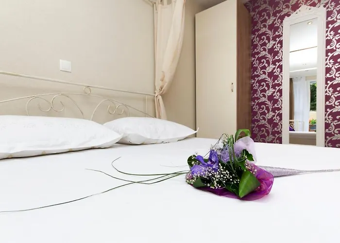Bougenvilia Tomas 3* Tučepi