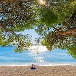 Bougenvilia Tomas Ξενοδοχείο με διαμερίσματα