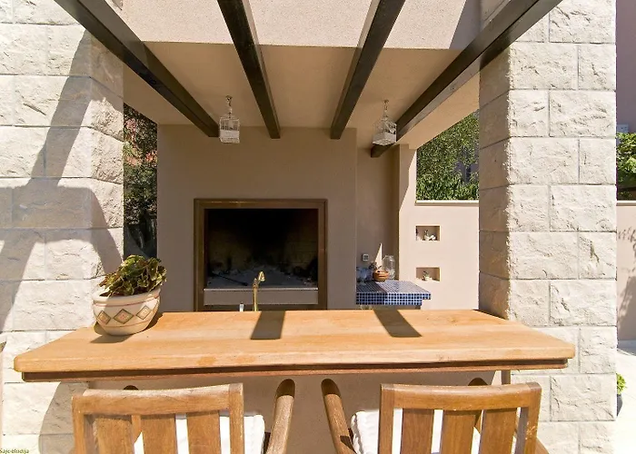 Bougenvilia Tomas Tučepi